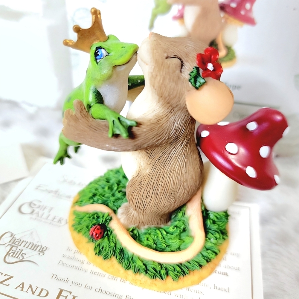 Fitz and Floyd Charming Tails 84/127 "You're a Prince, I hope" with box